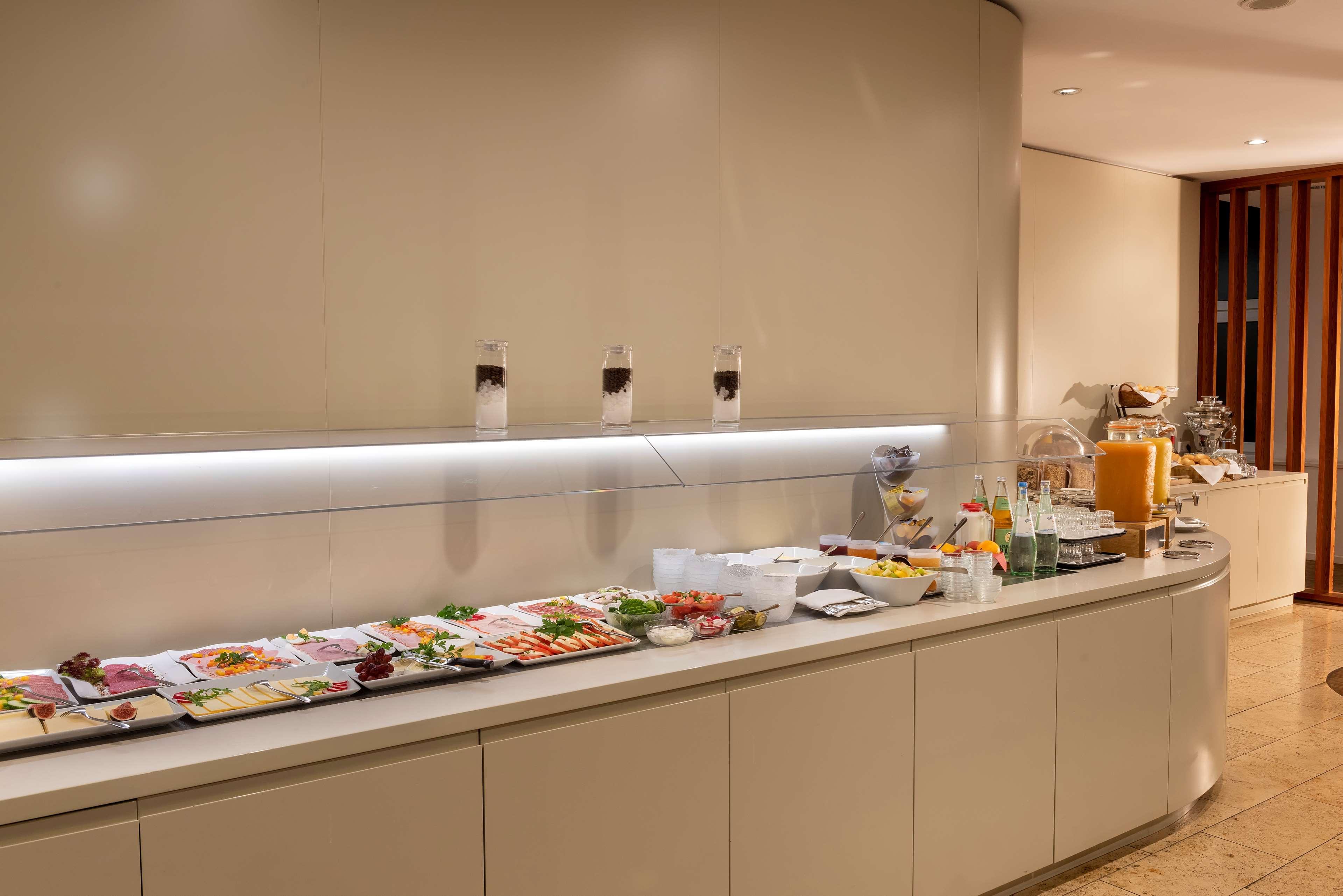B&B Hotel Rastatt Esterno foto