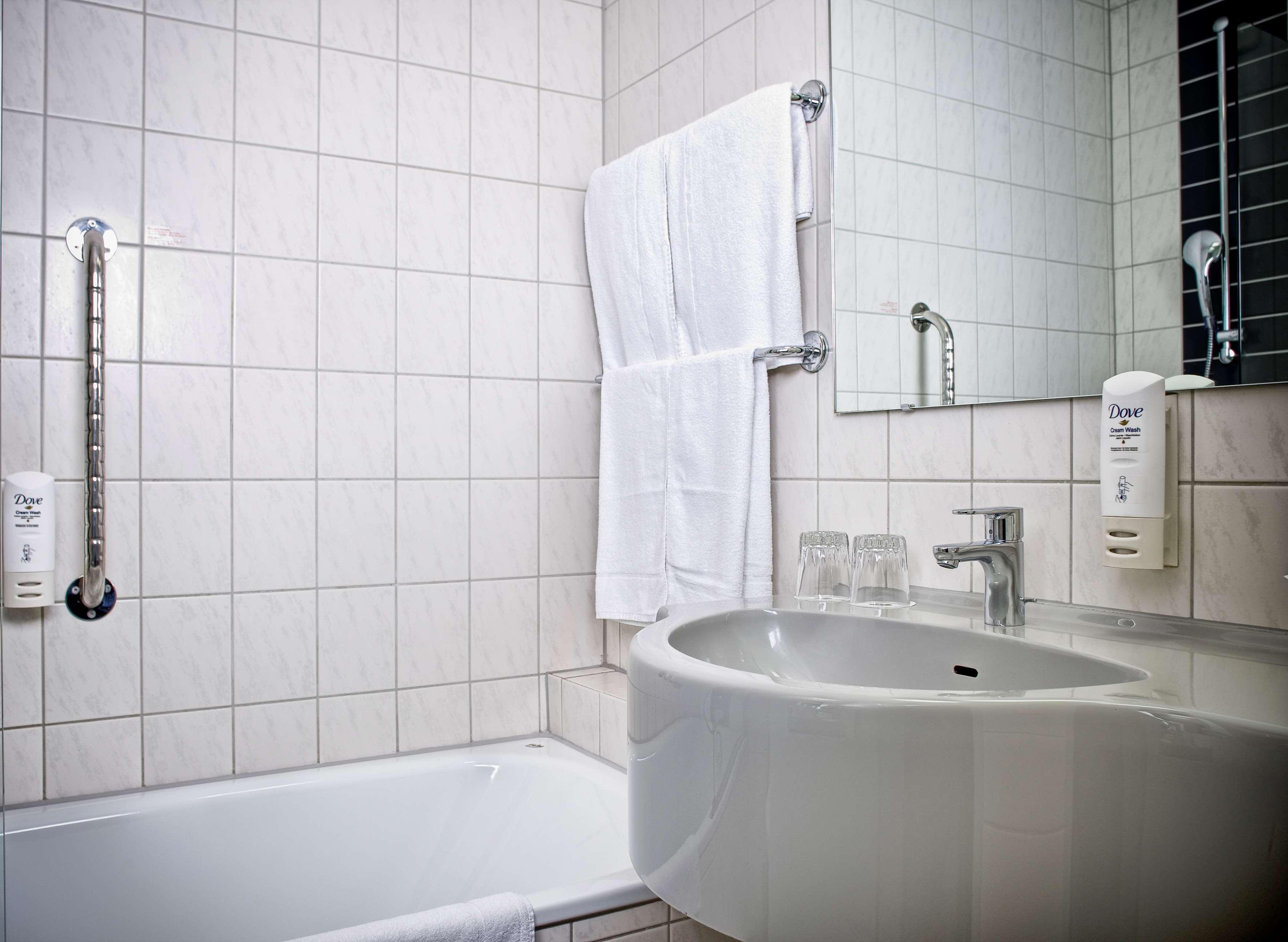 B&B Hotel Rastatt Esterno foto